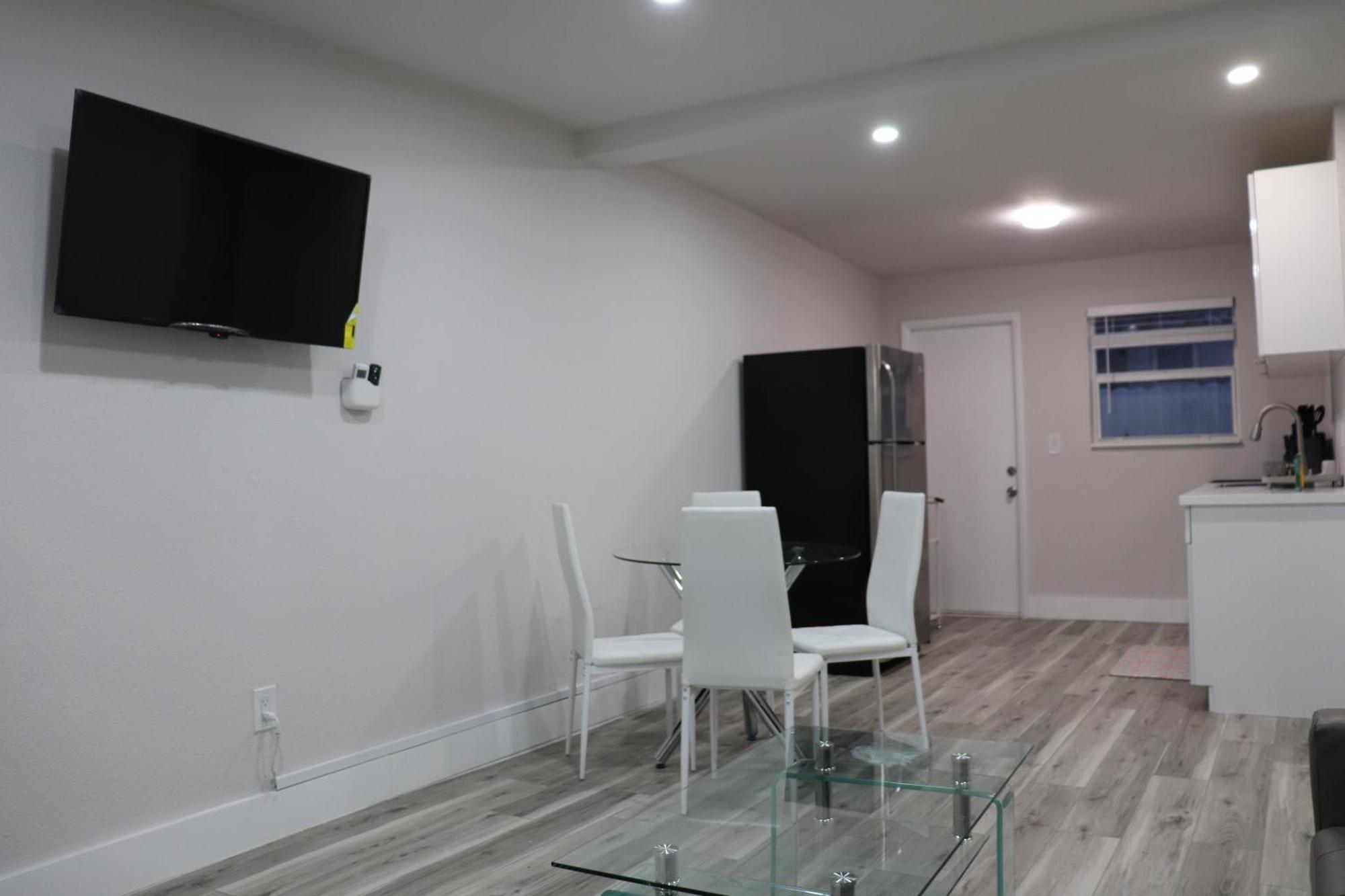 Flamingo Beach House Dania Beach Exterior photo